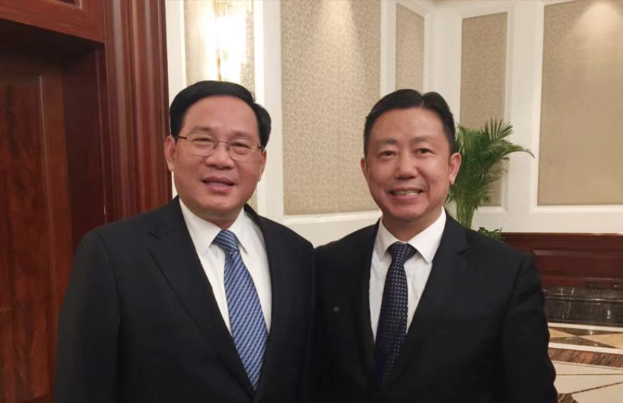 中央政治局常委、國(guó)務(wù)院總理李強(qiáng)與周海江合影